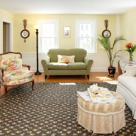 The Inn At Yarmouth Port (Adults Only) Extérieur photo