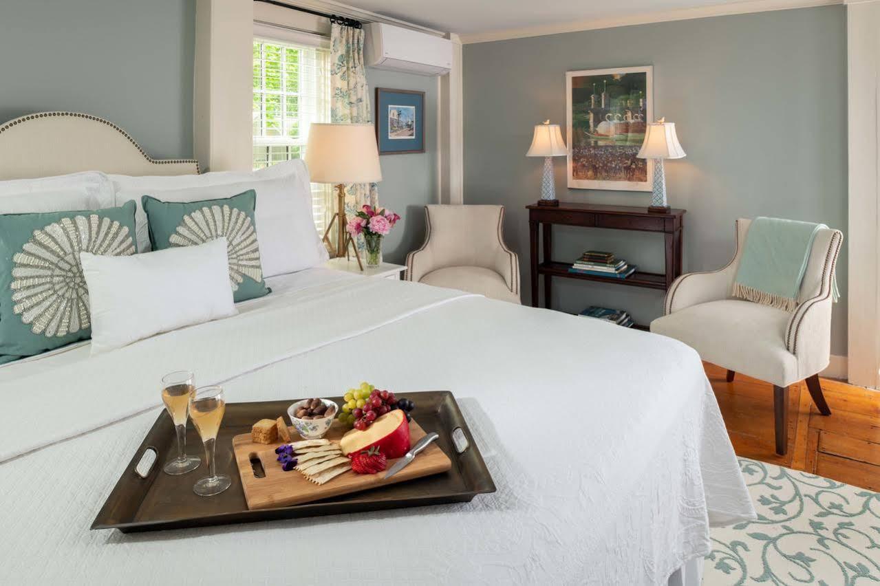 The Inn At Yarmouth Port (Adults Only) Extérieur photo